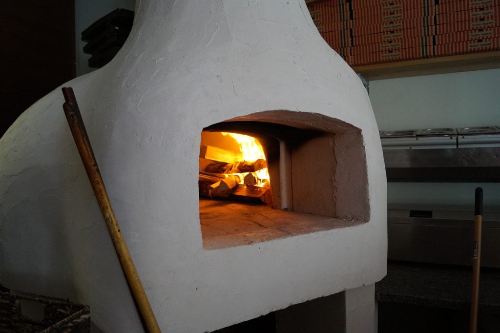 Diseño web para pizzerías en El Madroño